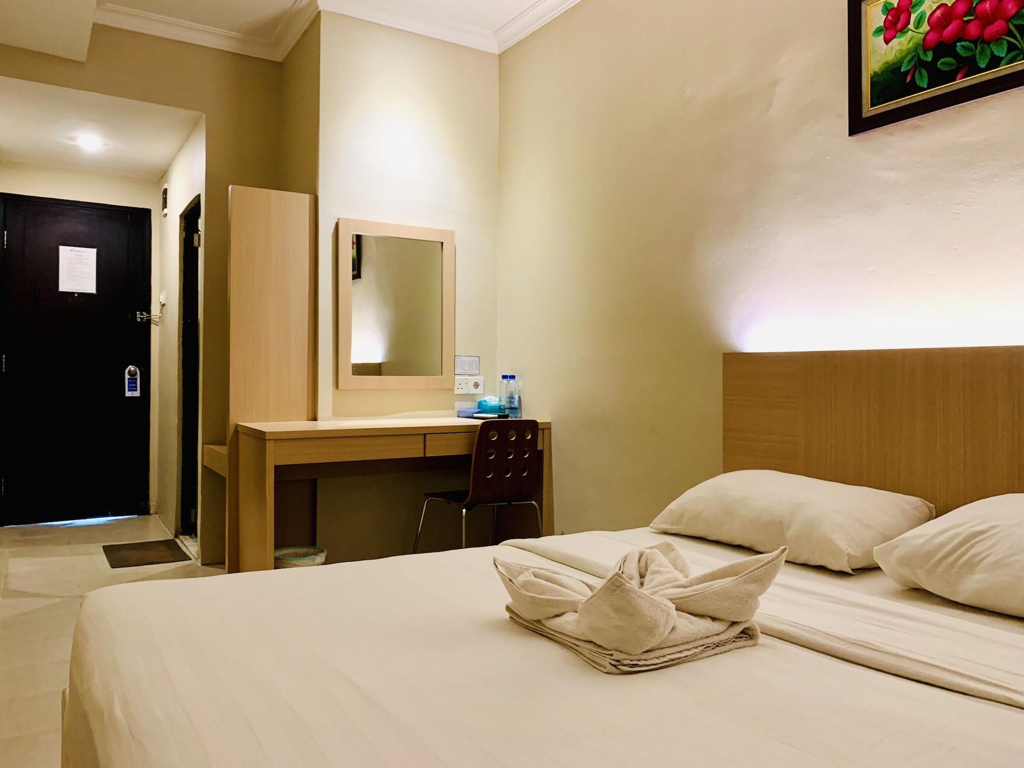 Sky View Hotel Managed By Os Batam Extérieur photo